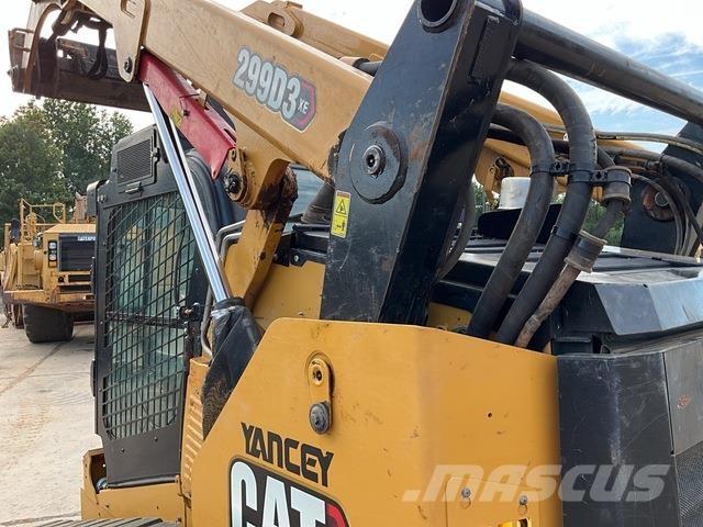 CAT 299D3 XE Carregadoras de direcção deslizante