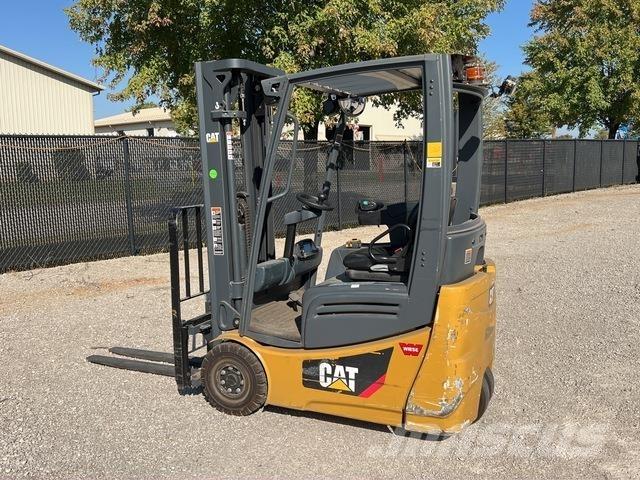 CAT 2ET2500 Empilhadores eléctricos