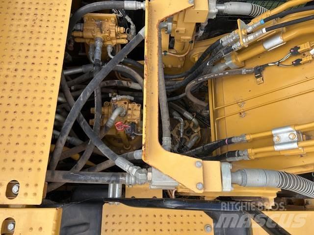 CAT 320 Escavadoras de rastos