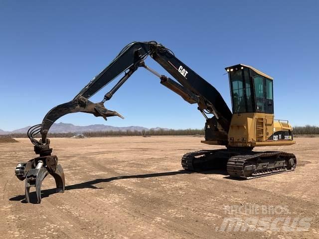 CAT 320C Carregadores