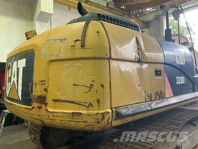 CAT 320D2 Escavadoras de rastos