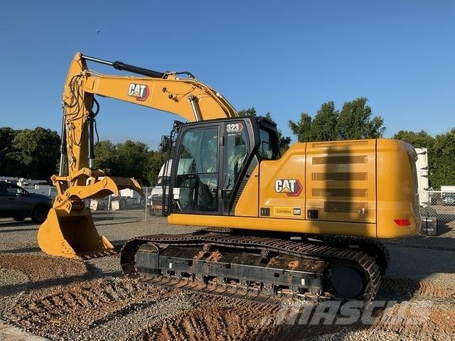 CAT 323 Escavadoras de rastos