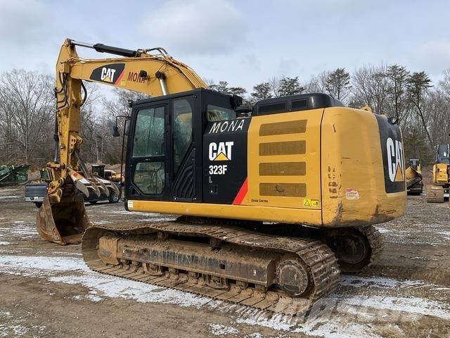 CAT 323F Escavadoras de rastos