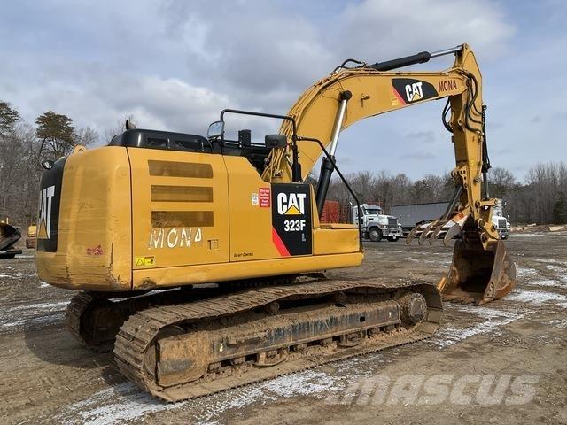 CAT 323F Escavadoras de rastos