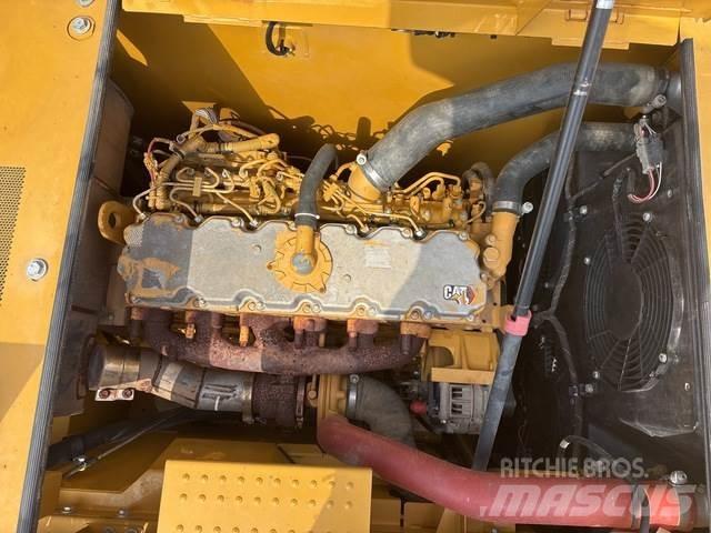 CAT 323GC Escavadoras de rastos