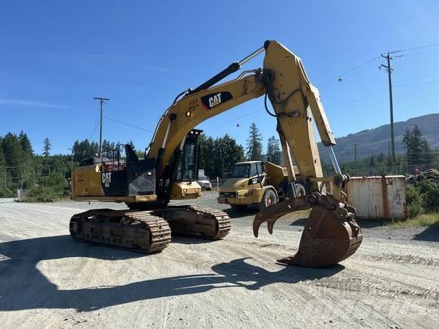 CAT 568 Escavadoras de rastos