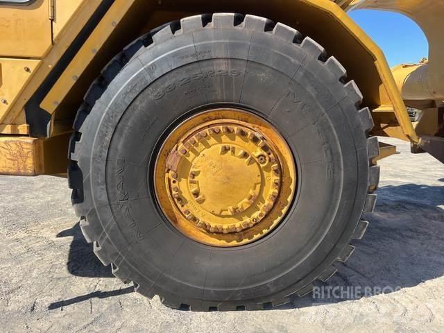 CAT 621G Raspadores