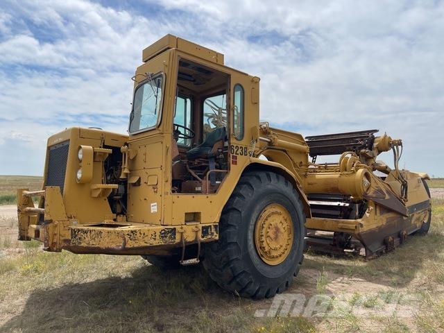 CAT 623B Raspadores