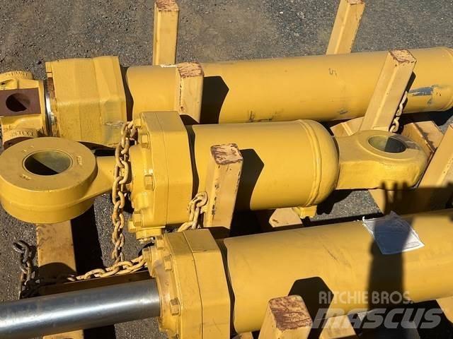 CAT 657E Transportes - Outros

