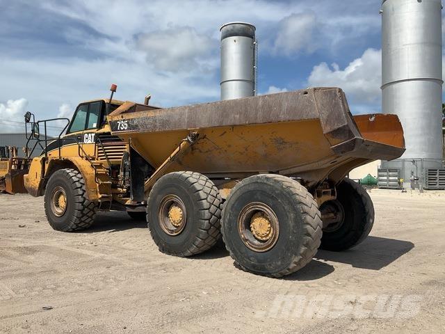 CAT 735 Camiões articulados