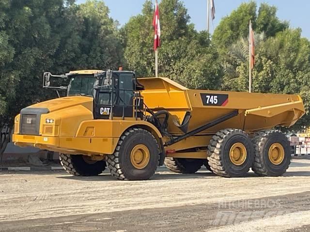 CAT 745 Camiões articulados