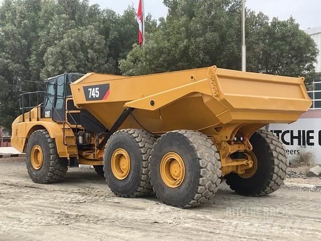 CAT 745 Camiões articulados