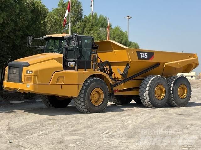CAT 745 Camiões articulados