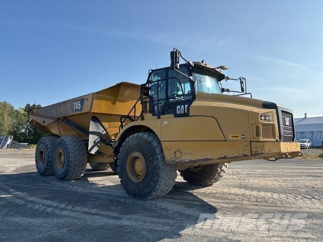 CAT 745 Camiões articulados