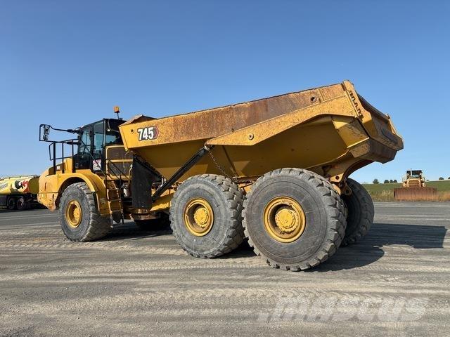 CAT 745 Camiões articulados