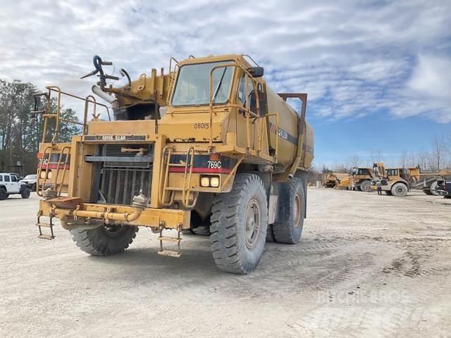 CAT 769C Auto-tanques