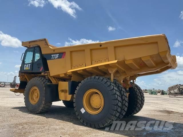 CAT 773F Camiões articulados