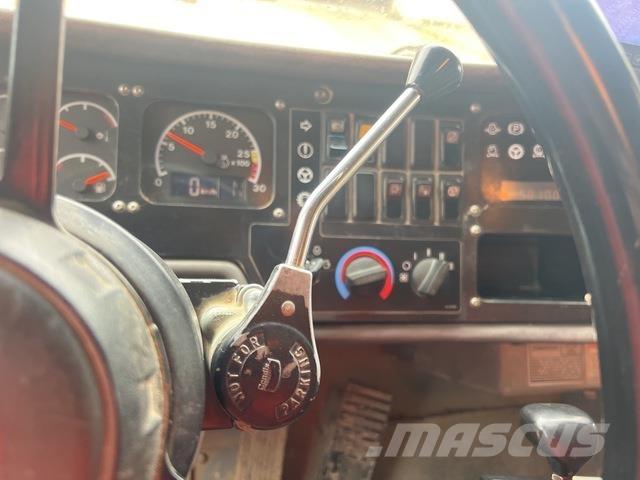 CAT 775D Camiões articulados