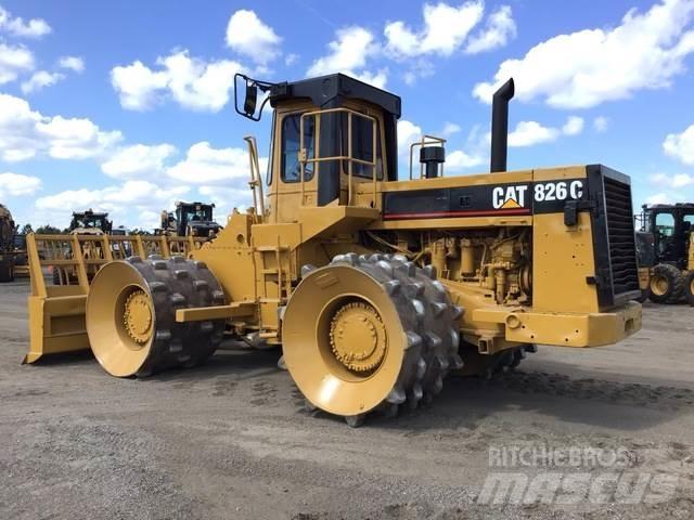 CAT 826C Compactadores para terra