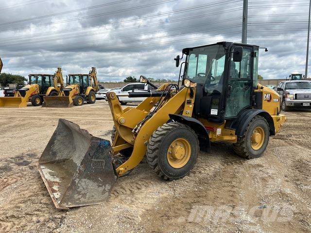 CAT 906M Pás carregadoras de rodas