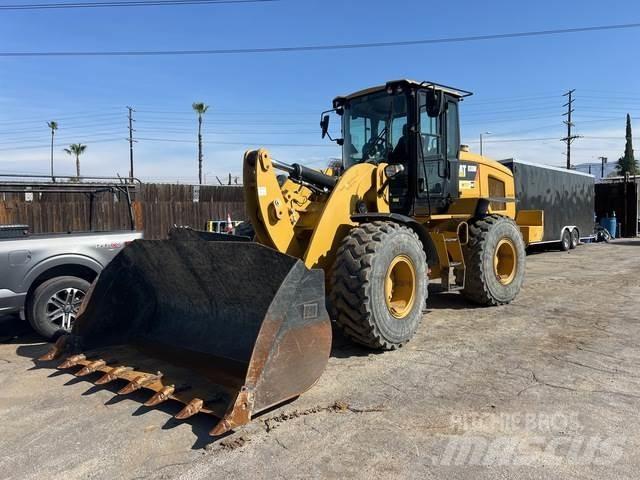 CAT 938M Pás carregadoras de rodas