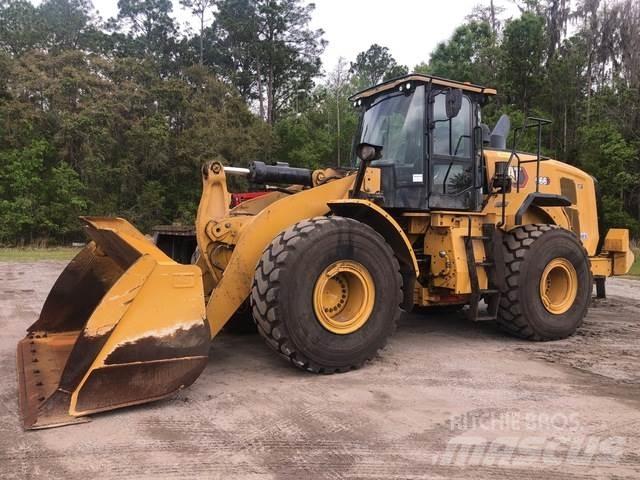 CAT 966 Pás carregadoras de rodas