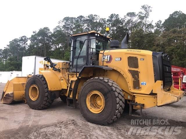 CAT 966 Pás carregadoras de rodas