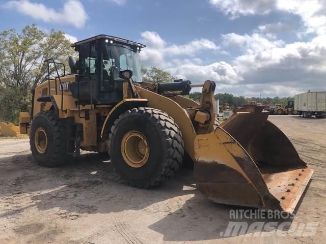 CAT 966 Pás carregadoras de rodas