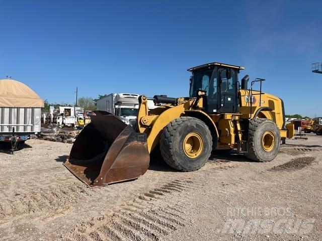 CAT 966M Pás carregadoras de rodas