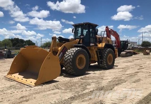 CAT 972 Pás carregadoras de rodas