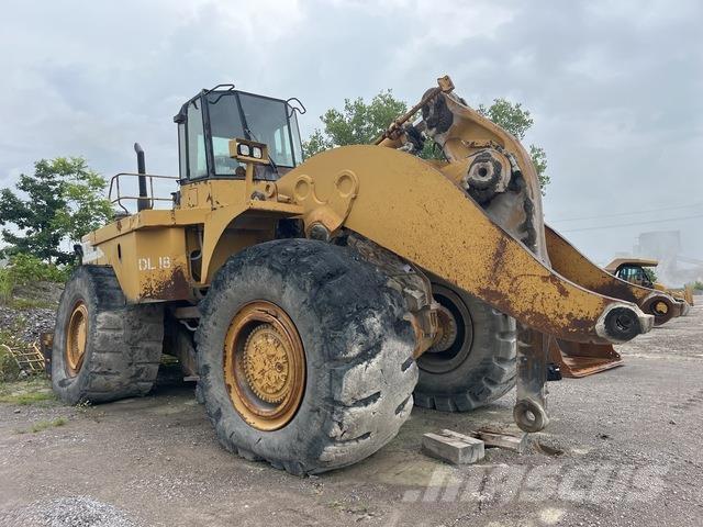 CAT 990 Pás carregadoras de rodas
