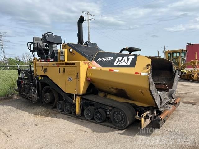 CAT AP1055E Pavimentadoras de asfalto