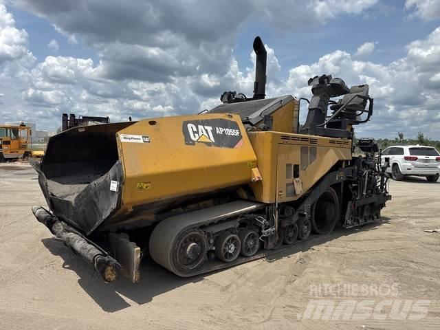 CAT AP1055F Pavimentadoras de asfalto