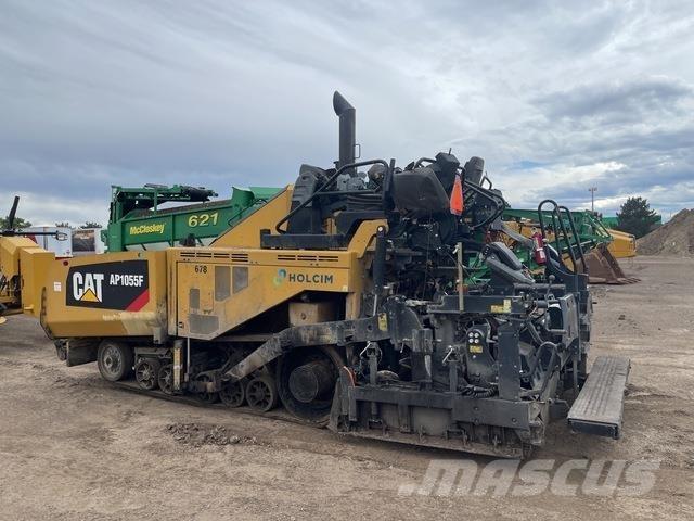CAT AP1055F Pavimentadoras de asfalto