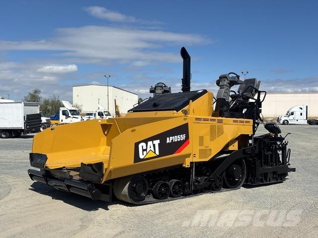 CAT AP1055F Pavimentadoras de asfalto