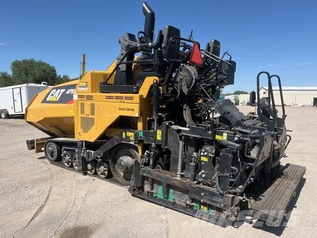 CAT AP555F Pavimentadoras de asfalto
