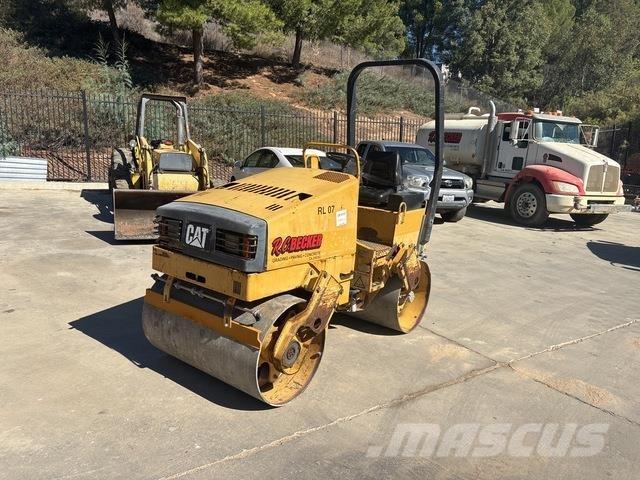 CAT CB224C Cilindros Compactadores tandem