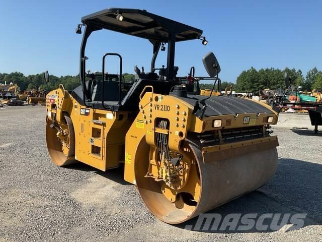 CAT CB66B Cilindros Compactadores tandem