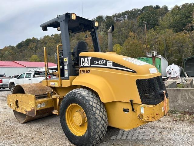 CAT CS-433E Cilindros Compactadores monocilíndricos