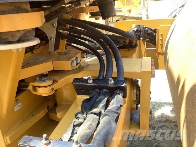 CAT CS54B Cilindros Compactadores monocilíndricos