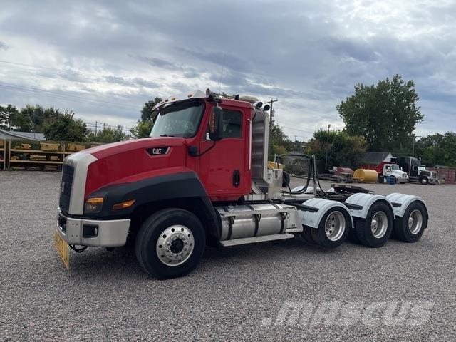 CAT CT660 Tractores (camiões)