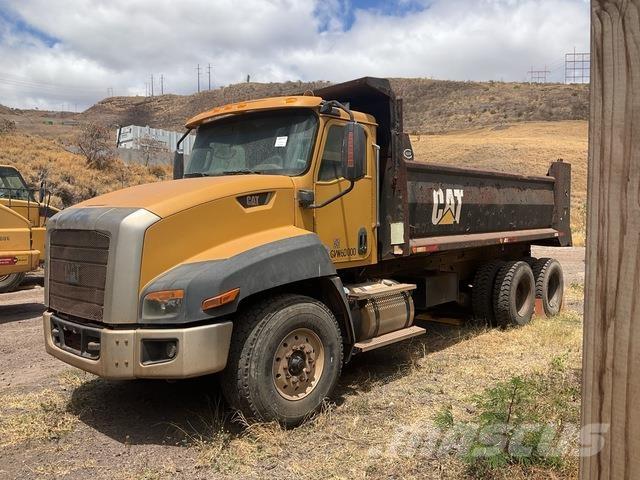 CAT CT660S Camiões basculantes