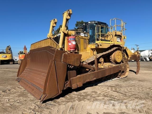 CAT D10T Dozers - Tratores rastos