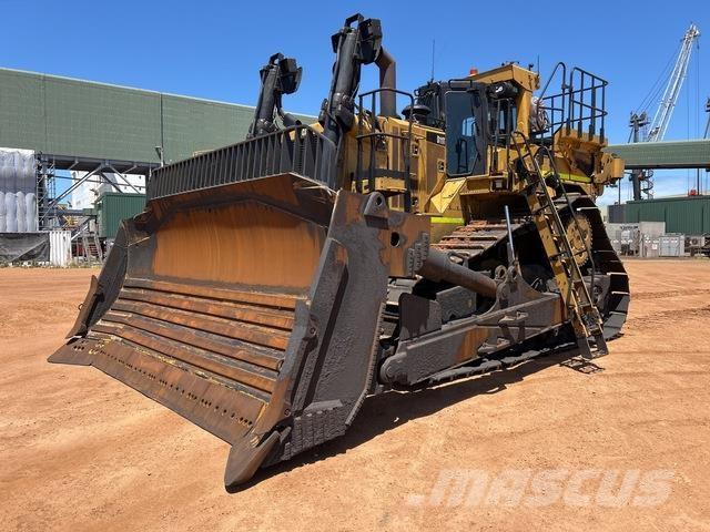 CAT D11T Dozers - Tratores rastos