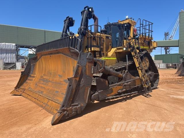 CAT D11T Dozers - Tratores rastos