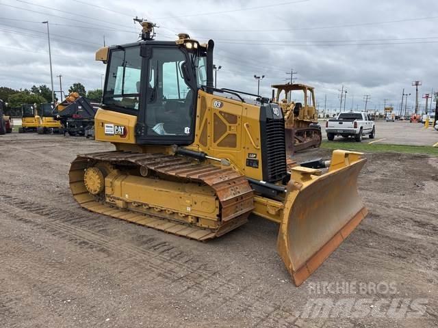 CAT D3 LGP Dozers - Tratores rastos