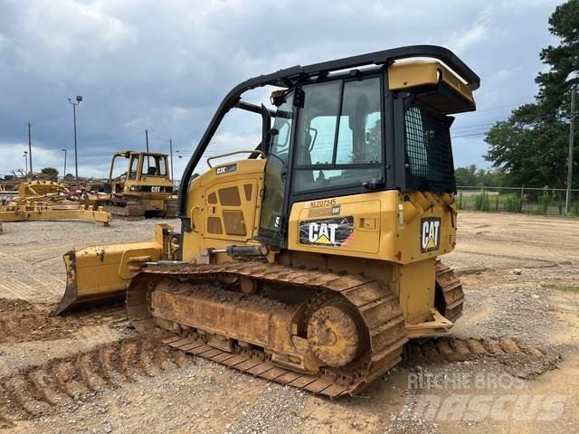 CAT D3K2 LGP Dozers - Tratores rastos
