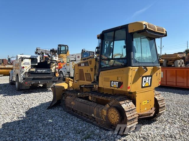 CAT D3K2 XL Dozers - Tratores rastos