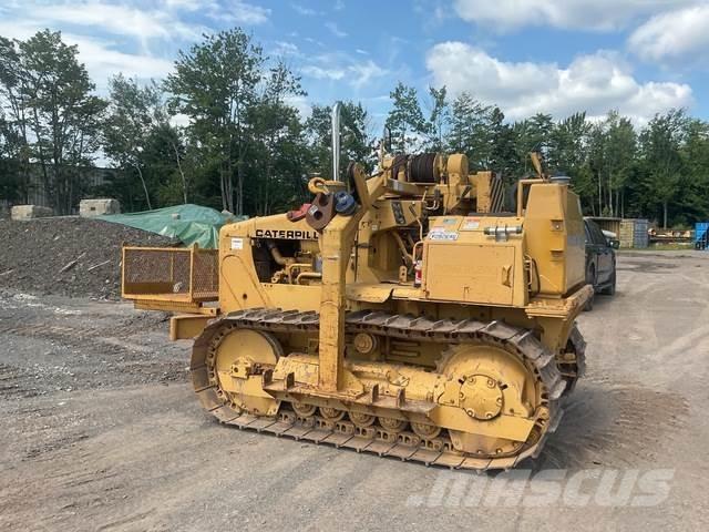 CAT D4E 20 Bulldozers assentadores de tubos