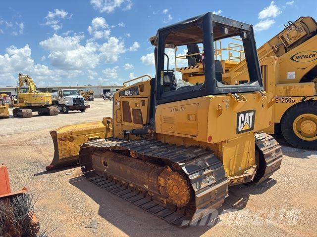 CAT D5K2 LGP Dozers - Tratores rastos